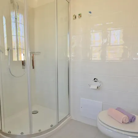 Flamingo Bed & Breakfast 3*